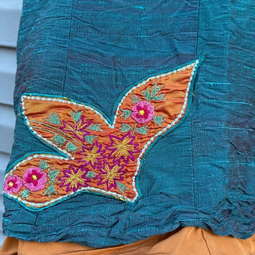 Anu | 100% Silk Embroidered Floral Open Front Jacket size Small - Picture 6 of 6